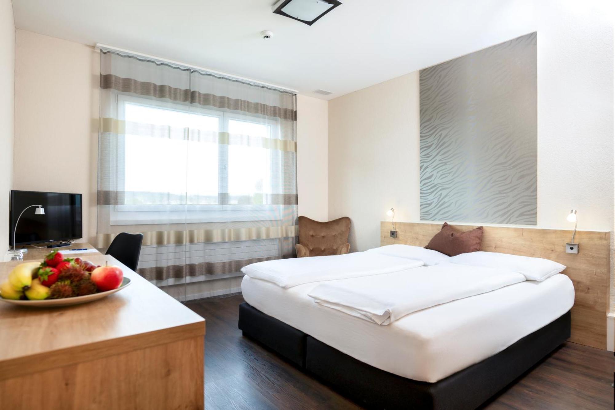 Villmergen Swiss Quality Hotel Ngoại thất bức ảnh