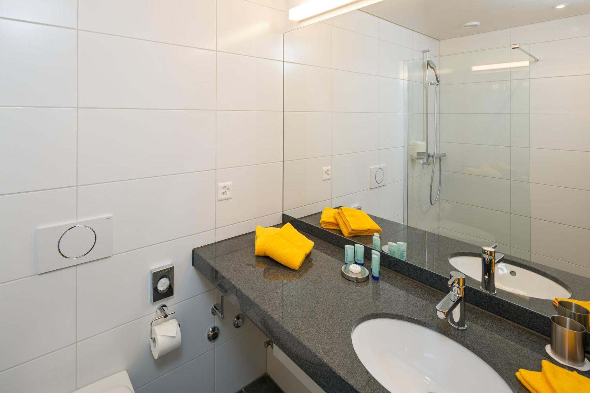 Villmergen Swiss Quality Hotel Ngoại thất bức ảnh