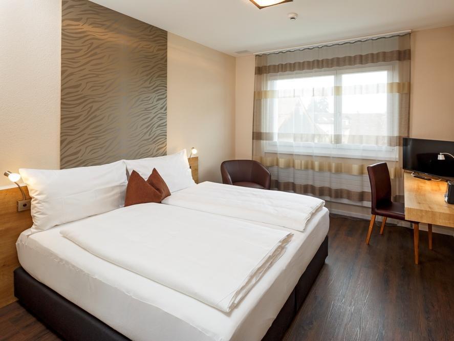 Villmergen Swiss Quality Hotel Ngoại thất bức ảnh
