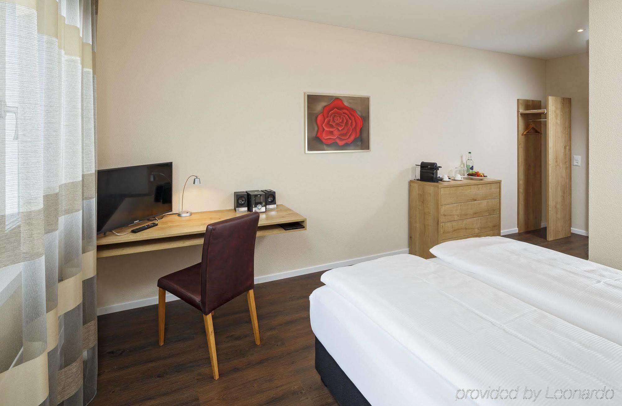 Villmergen Swiss Quality Hotel Ngoại thất bức ảnh